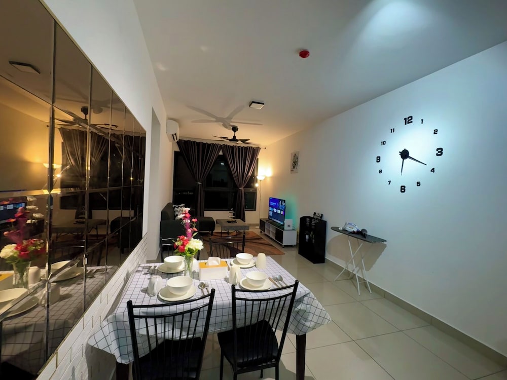 M Vertica KL City by Dynasty