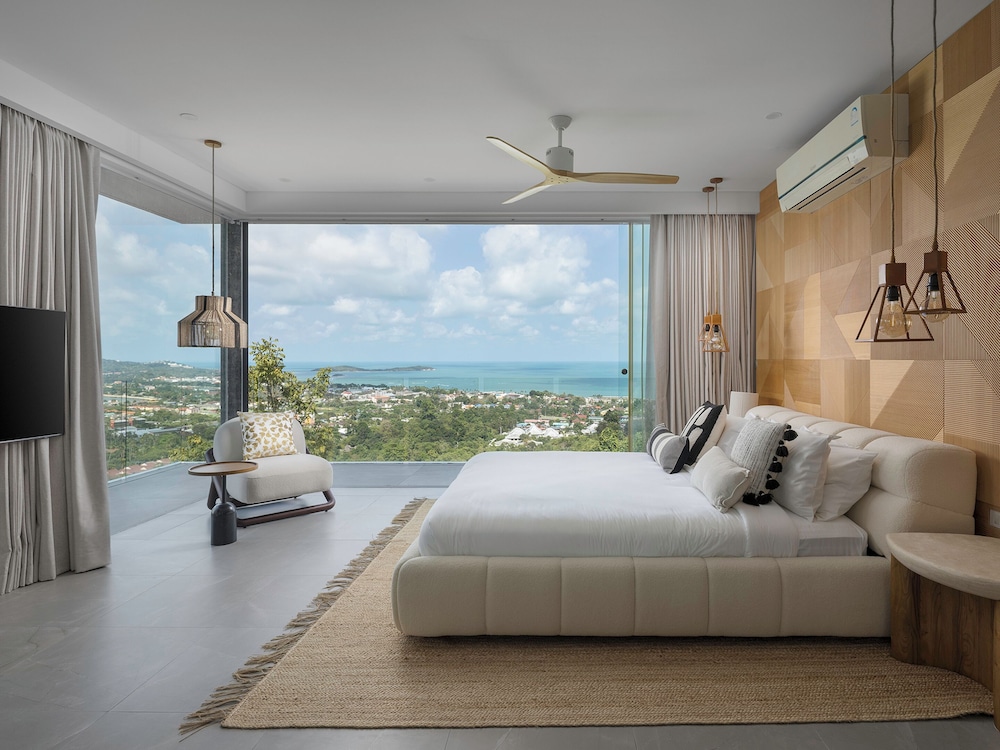 Golden Lotus - Villa Vie by Elite Havens