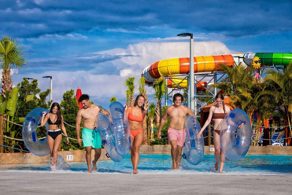 Margaritaville Resort Orlando with H2O Waterpark