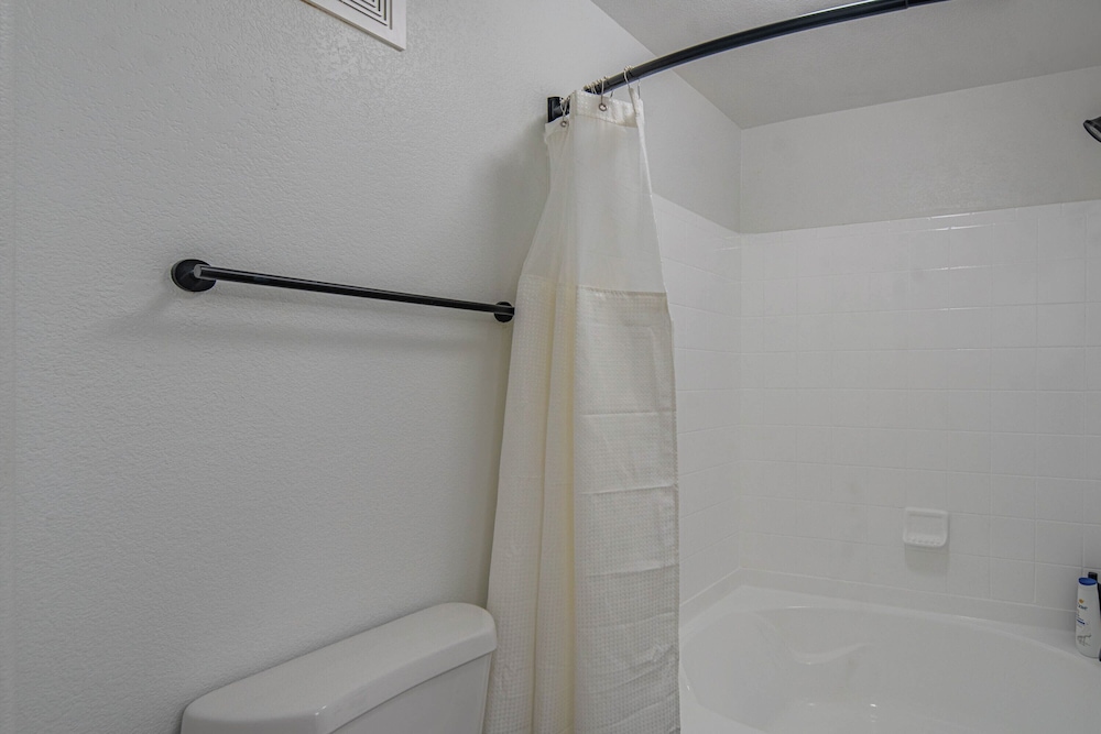 ROVE LIVING/KB - Zone