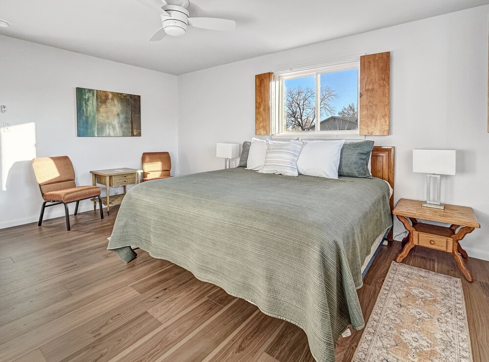 Retro Retreat A 60's Time Capsule 3 Bedroom Home