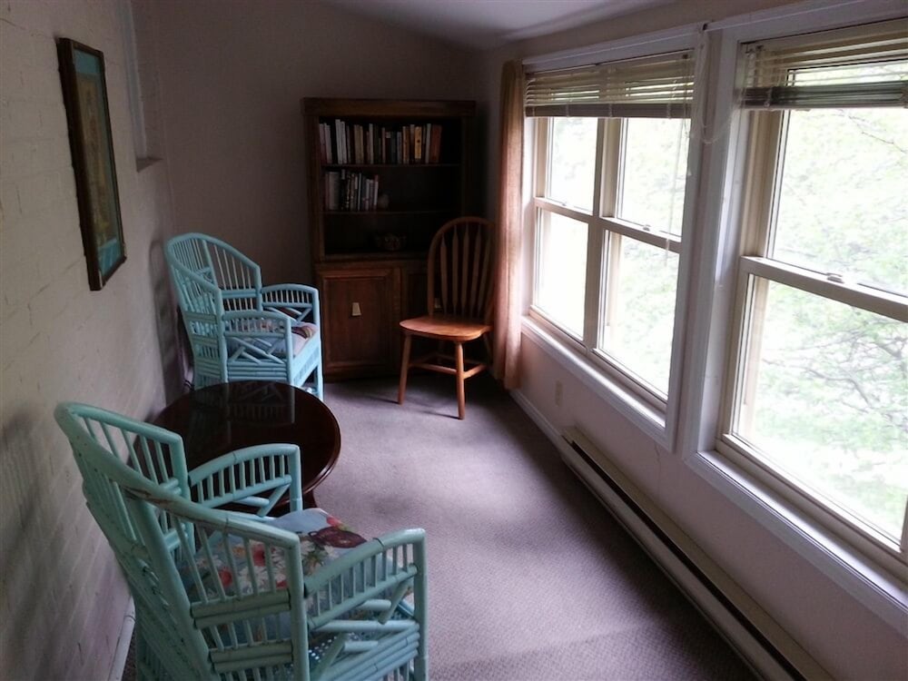 The Dufton House