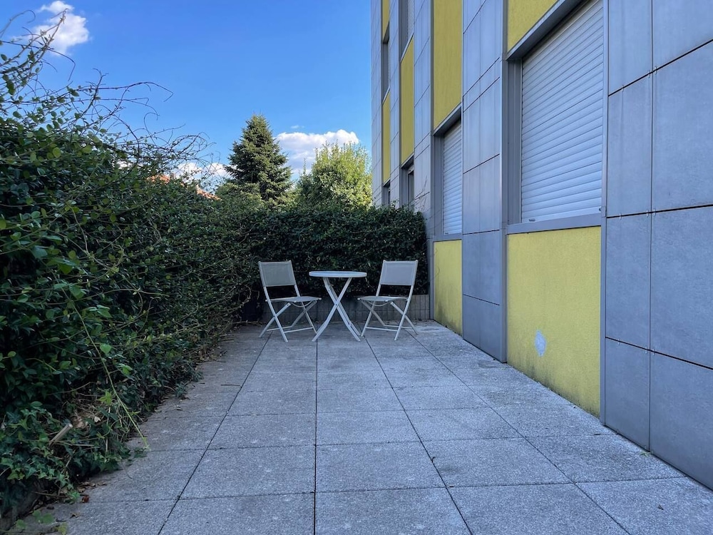 Black Loft Como by Rent all Como
