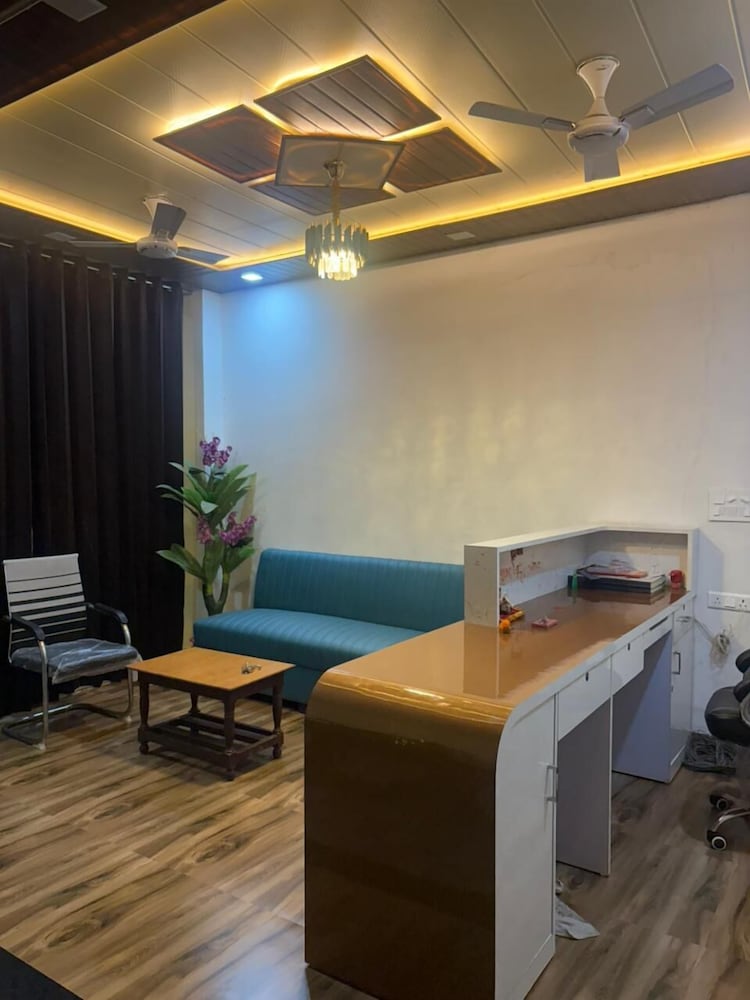 Mahalaxmi Guest House