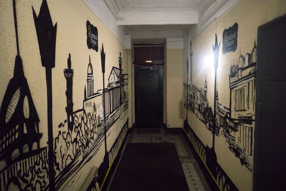Central House Hostel
