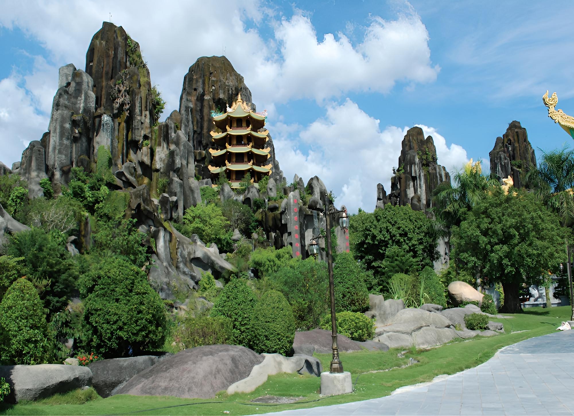 Le Hoang Beach Hotel