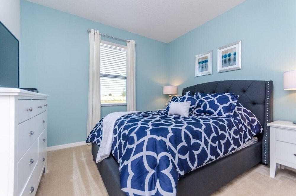 Cool and Modern 9 Bed 7 Ba Villa Pool & Spa 6160boa - Image 5