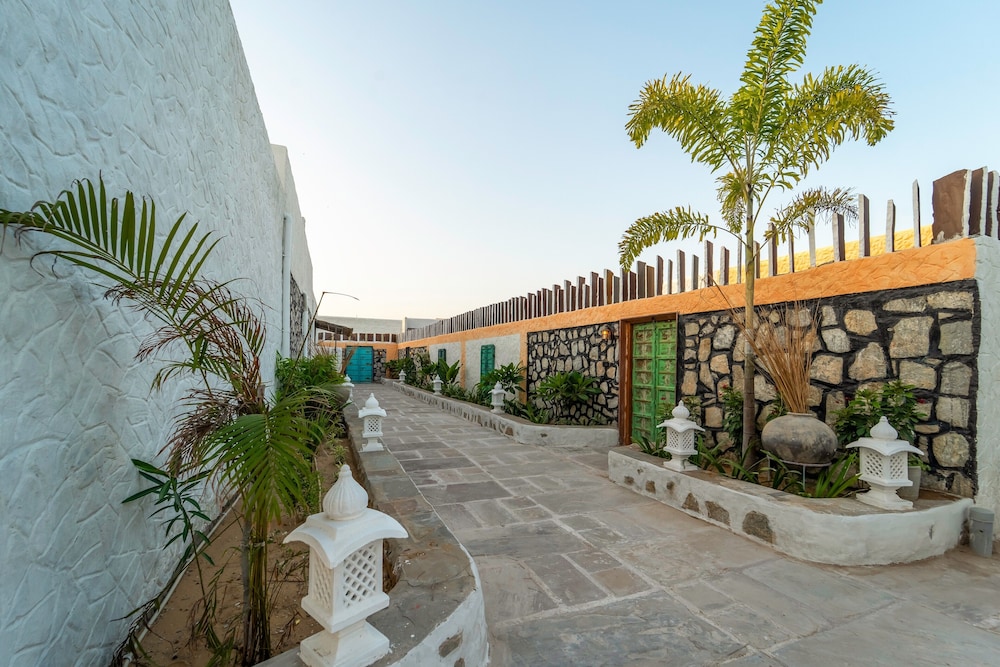 Dunes and You, Pushkar - A Luxury Pool Villas Retreat
