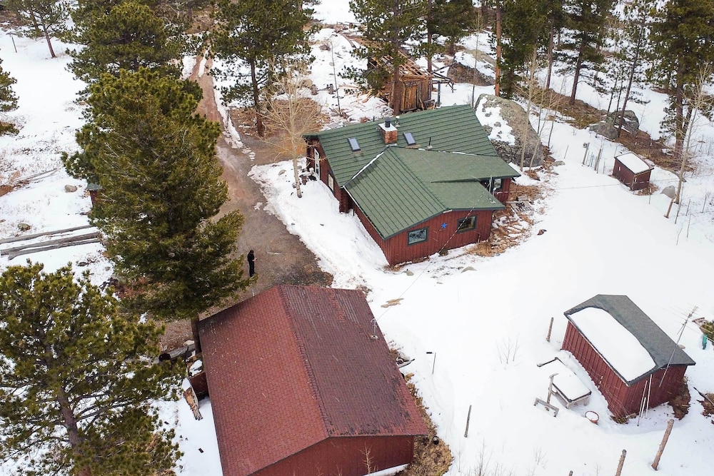 Allenspark Vacation Rental Near Estes Park! view 2