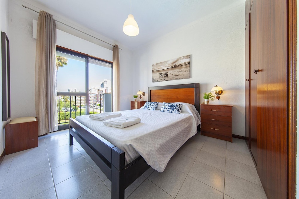 B97 - Flor da Rocha Apartment in Portim o
