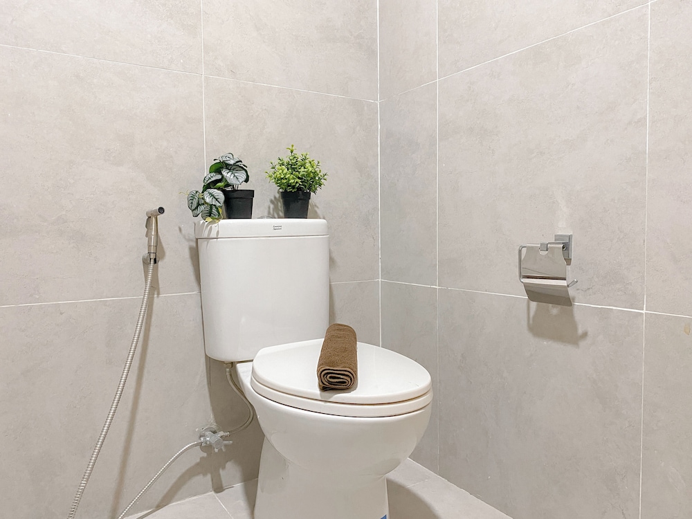 Studio Furnished At Pollux Chadstone Apartment