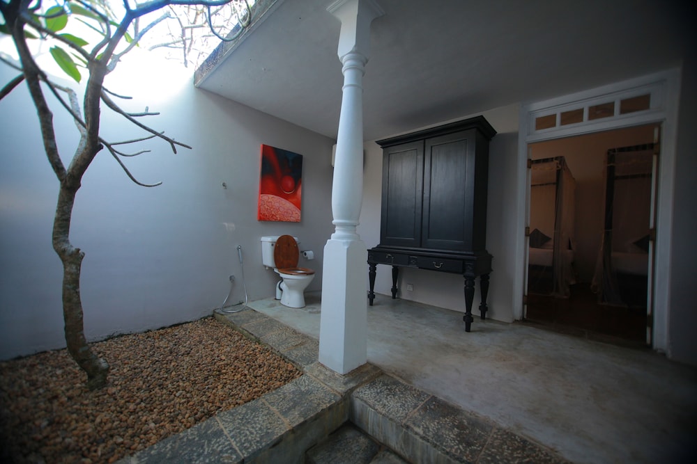 Olanda Private Beach Villa