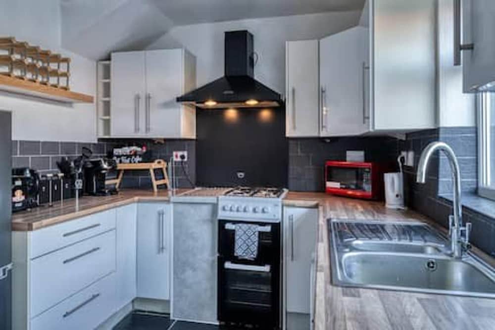 Home Near City Centre, Pets Welcome, Parking