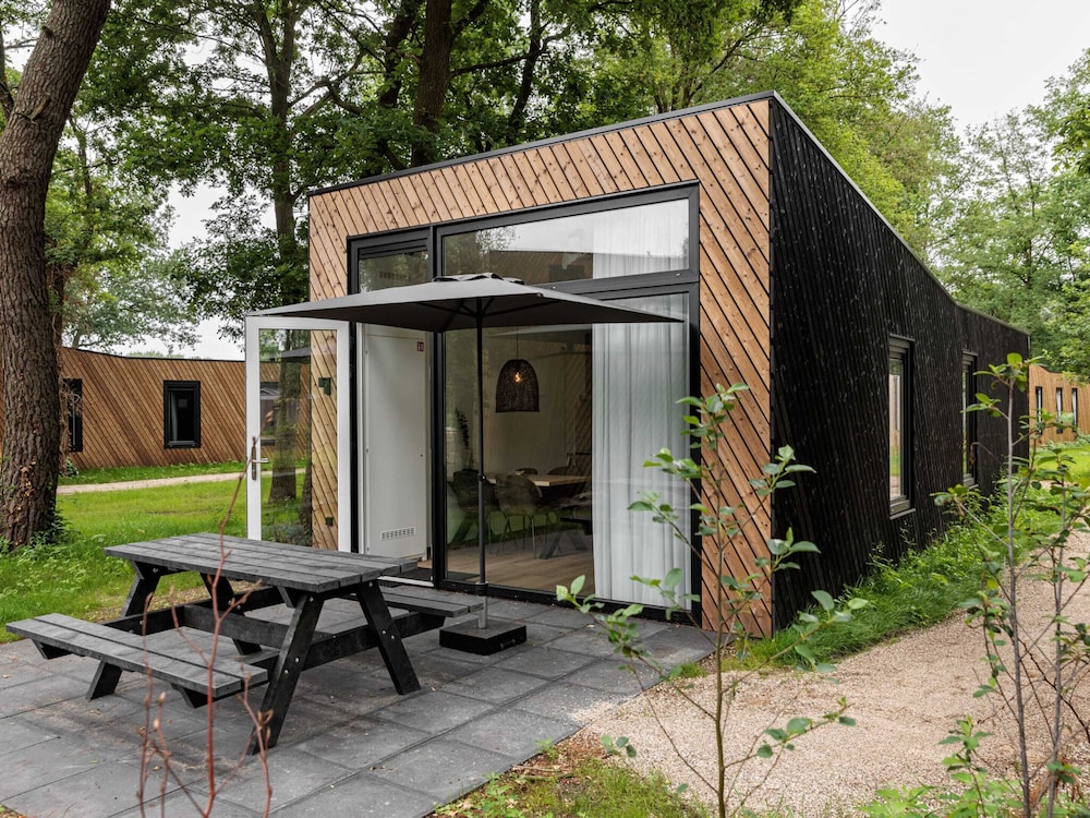 Luxe Lodge Near Schaijk