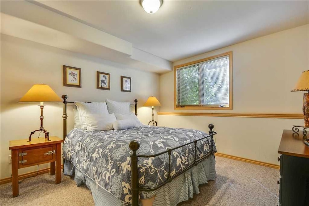 Windward Way Retreat House