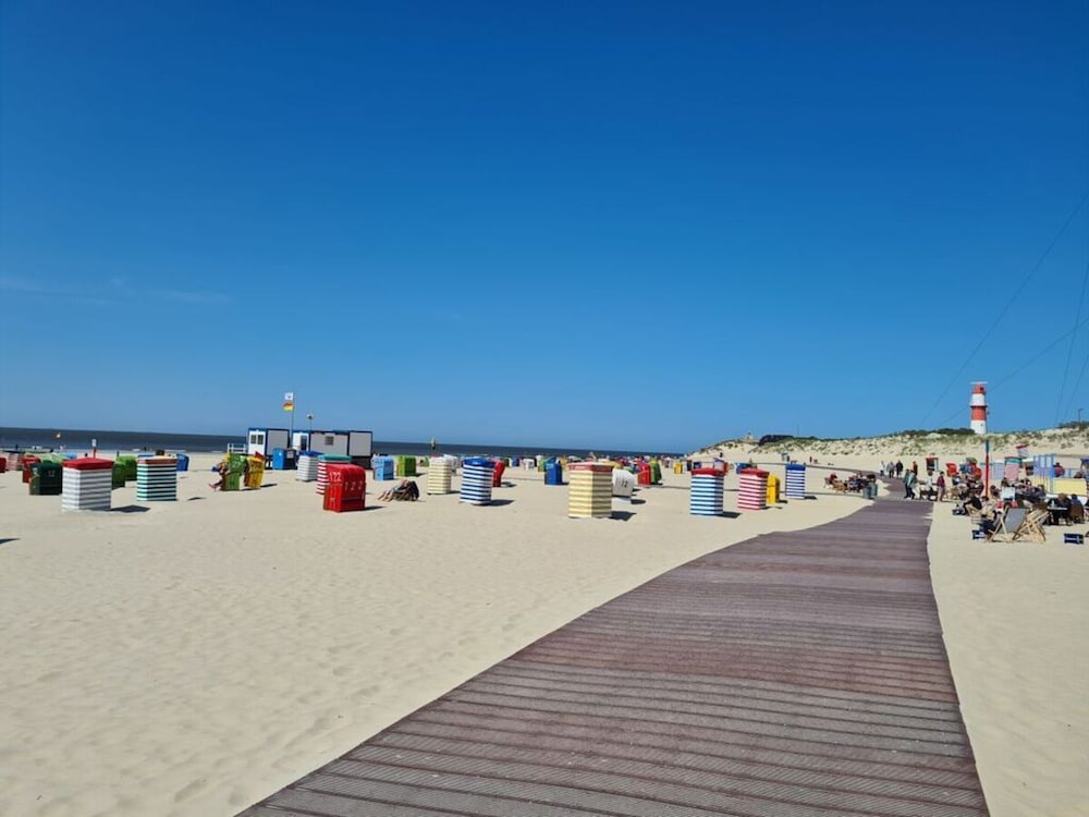 Borkum Ideal 71 A Comfortable Holiday Residence