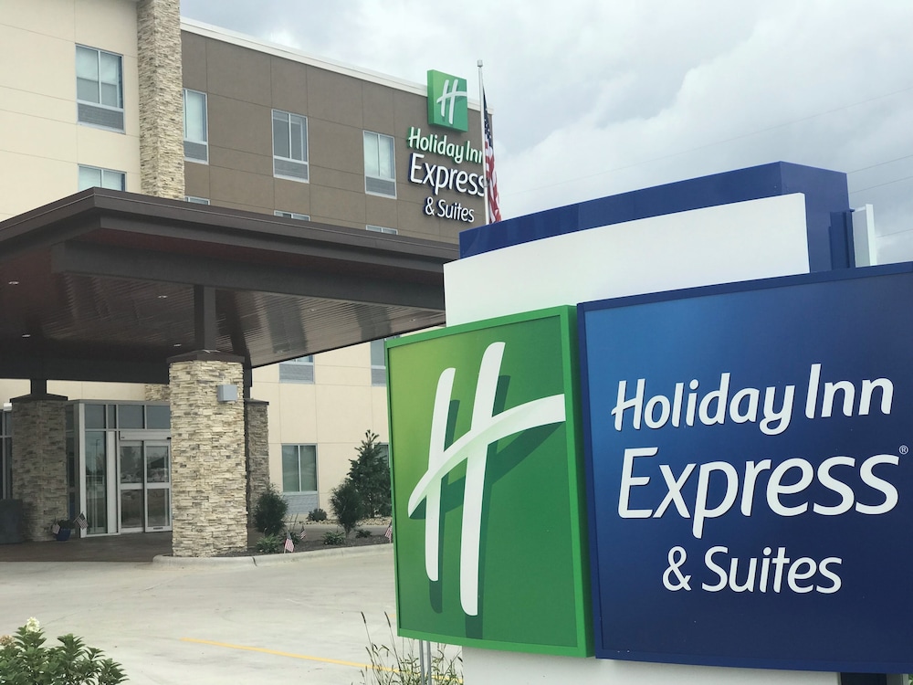 Hotel Holiday Inn Express And Suites Hannibal - Medical Center, an IHG Hotel - Image 1