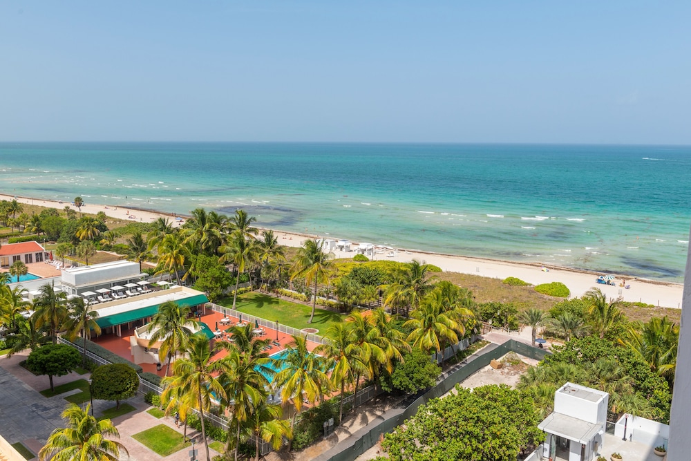 Luxury Vacation Rentals at 1 Hotel & Homes by LRMB