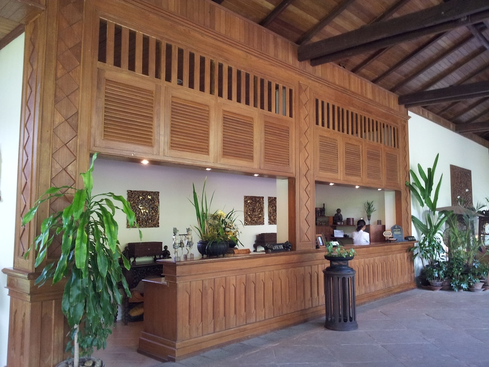 Inle Lake View Resort & Spa
