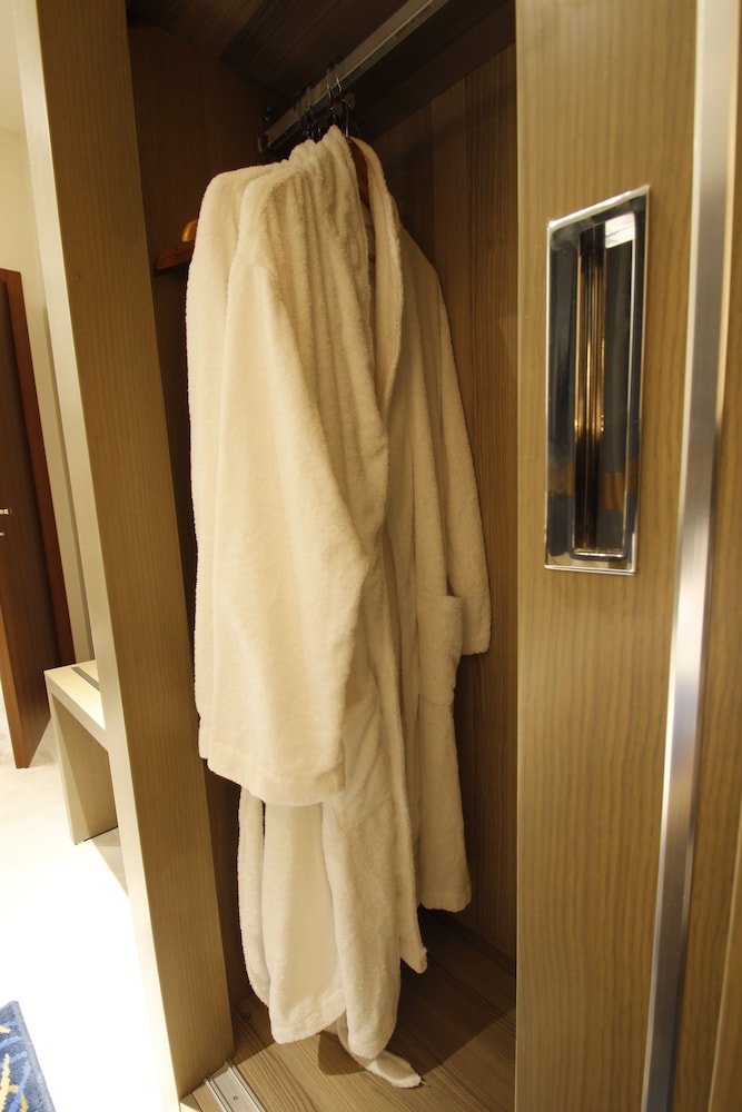 Diwan Residence Hotel  Alsalamah