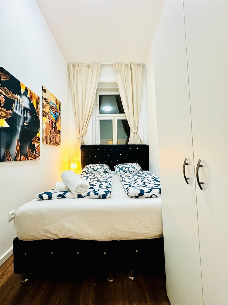 Affordable 5BR Apt Near Atzgersdorf