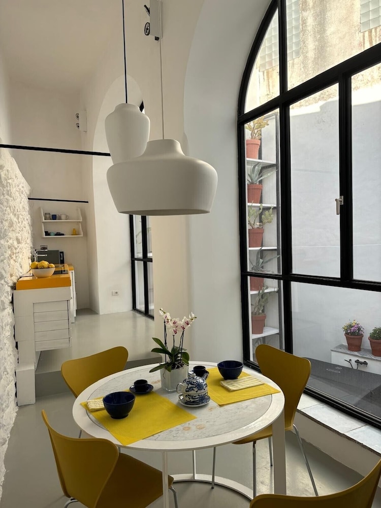 Capri Kronos Design Suites