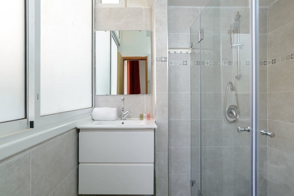 Sea Suites Apartments