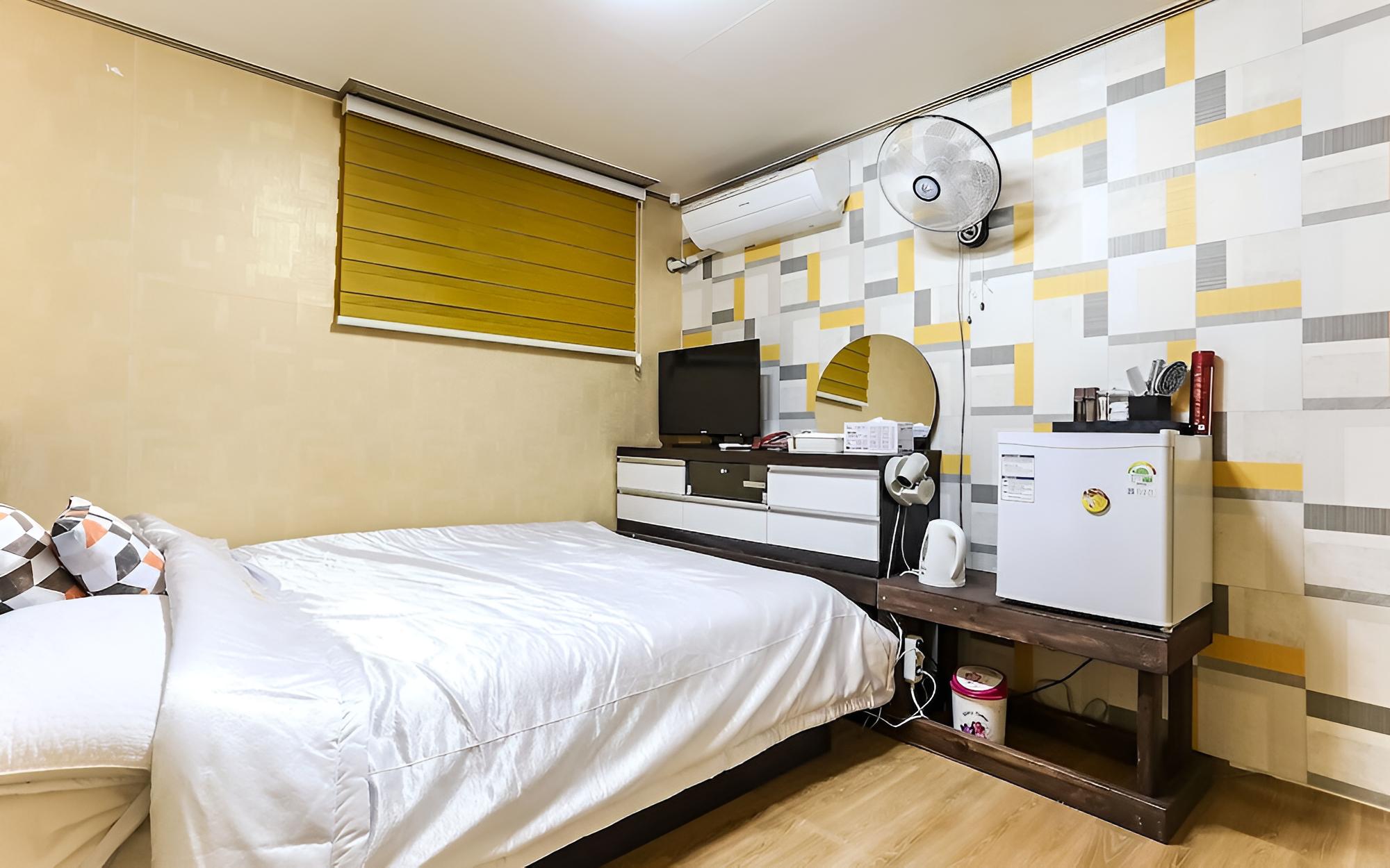 Gangneung Solbit Motel view 3