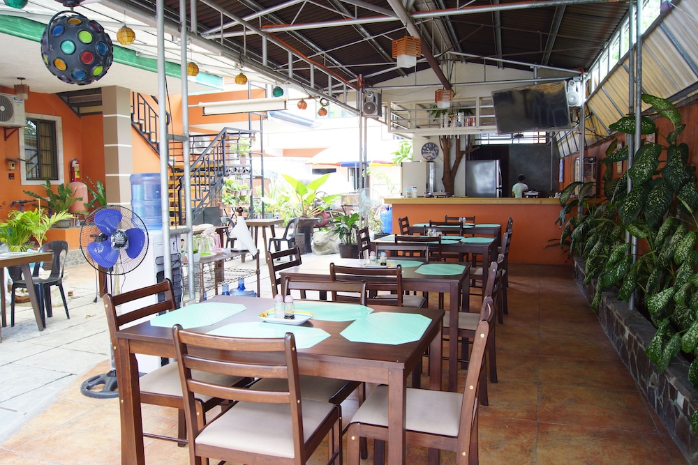 B&J Guesthouse and Functions Inc