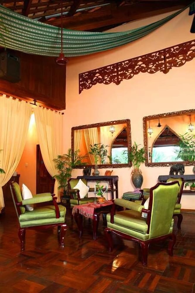 Coco Beach Resort