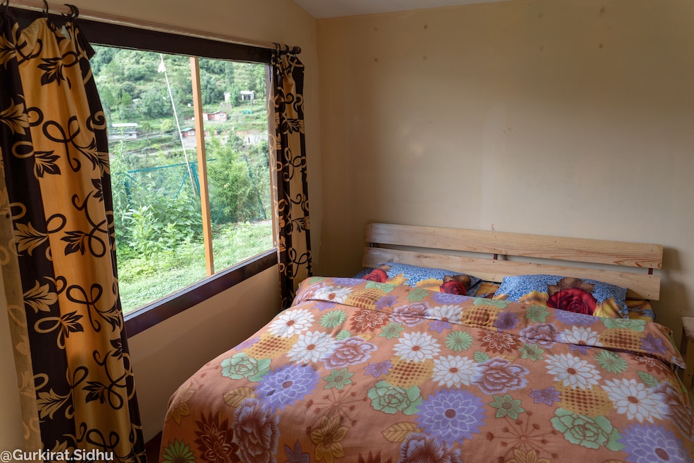 The Goat Village Escape view 3