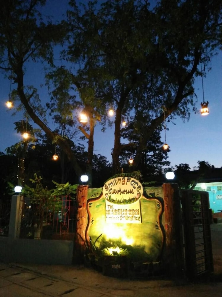 Smilingface Guesthouse