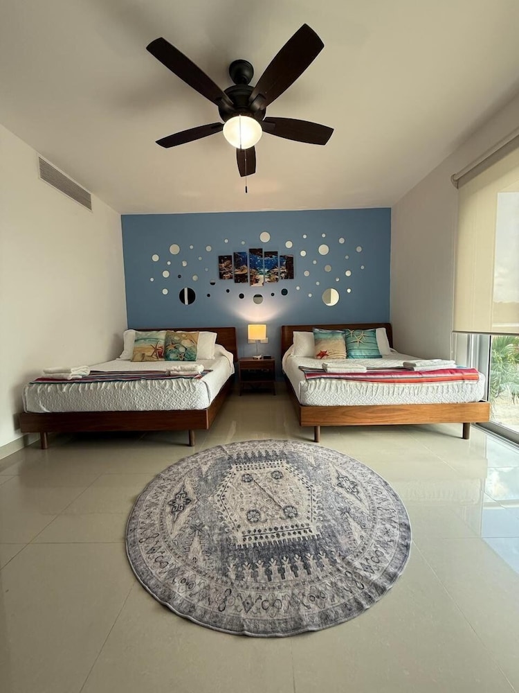 New Casa Paradise Ocean View 2 Bedroom Apts