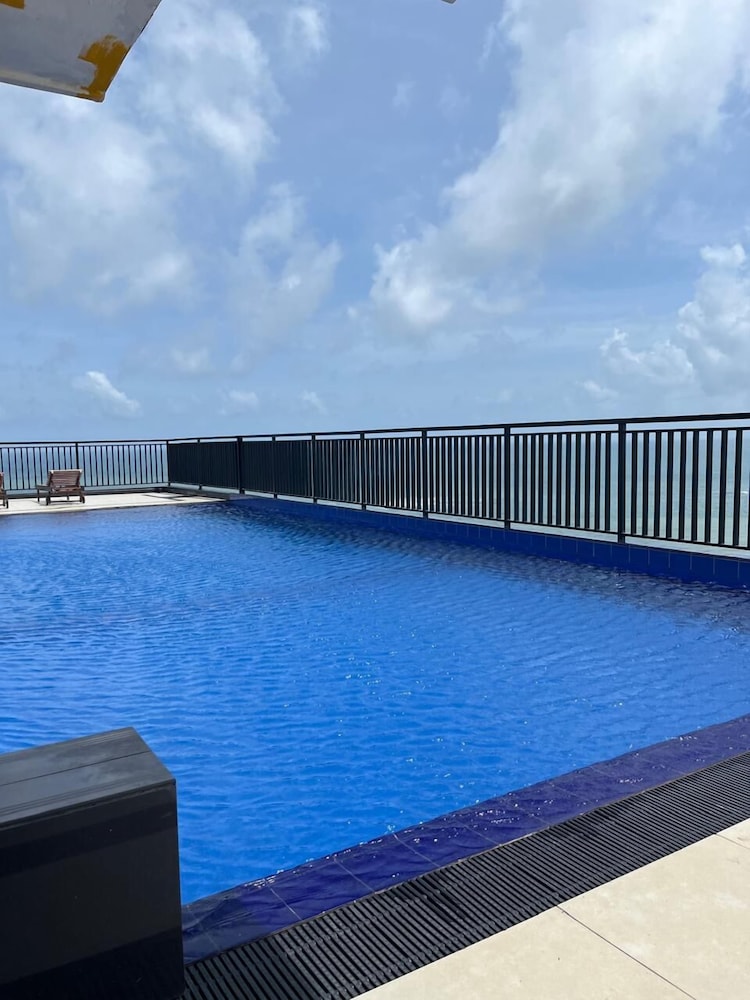 Blue Ocean Apartment by EPICK