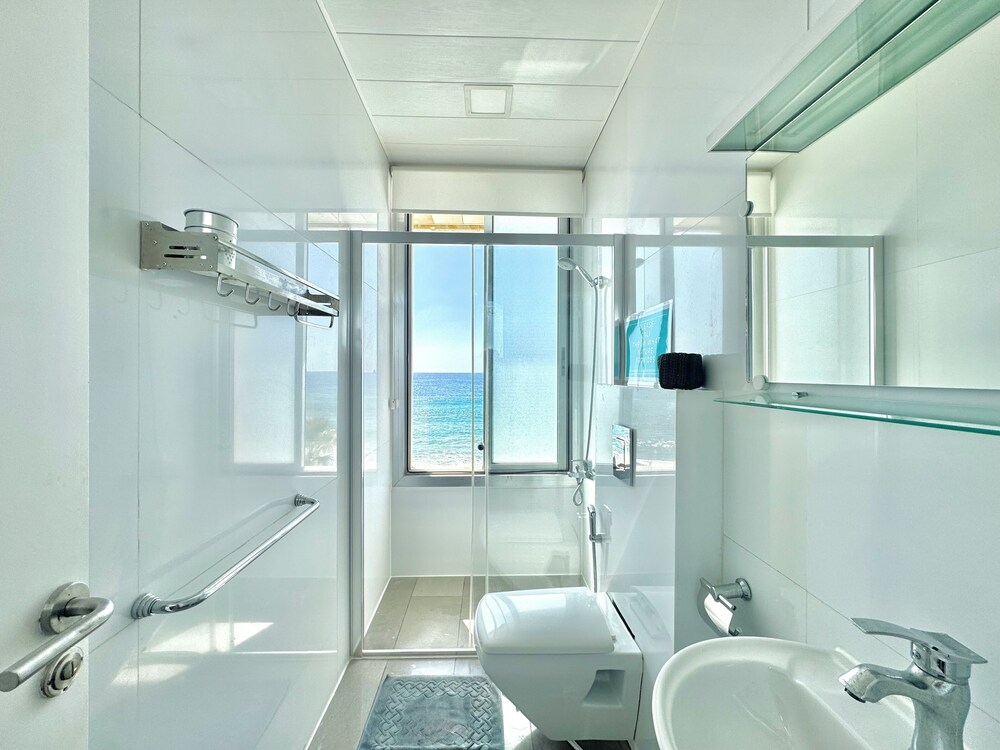 Shatt El Reewa Villa