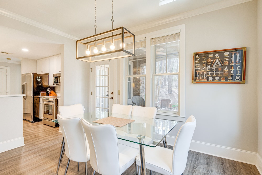 Chic Greensboro Condo w/ Lake Oconee Access!
