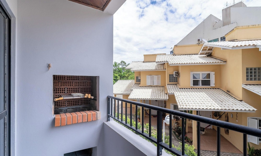 1-br APT w/ Bbq, 800m From the Sea Dfc0101