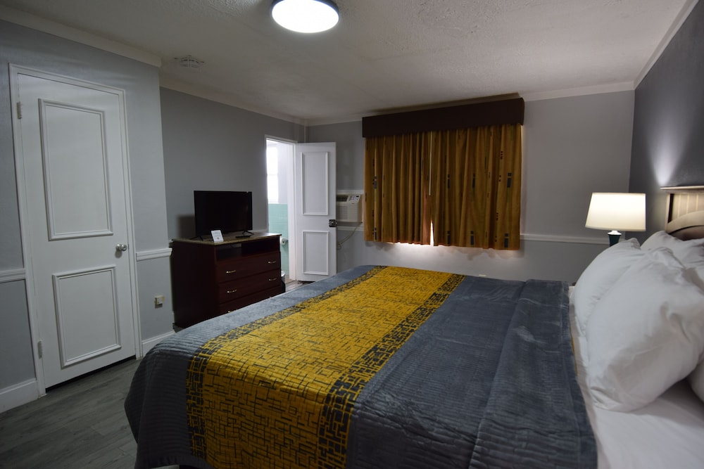 Village Haven Inn - Property Image 14