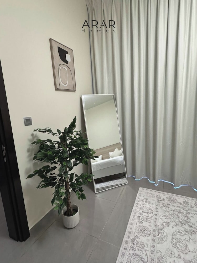 1BR Near metro.Canal  View. Mer. 1709