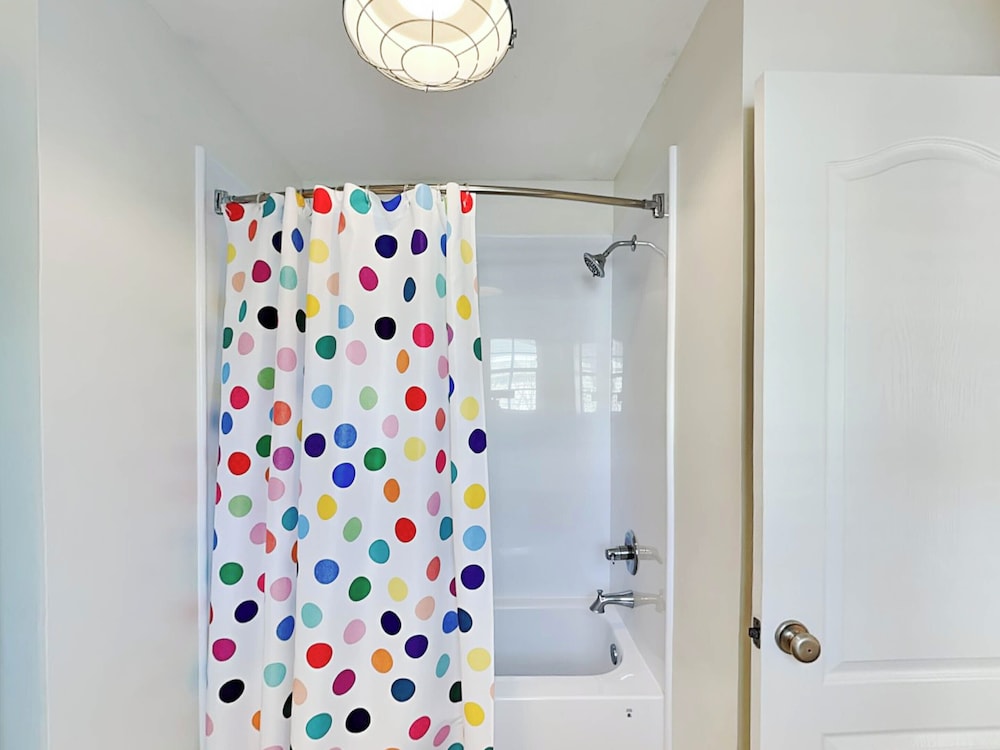 Back River Bungalow by Tybee Vacation Rentals