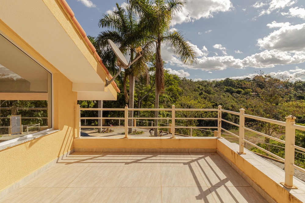 Casa de Campo com Vista Piscina e rea Gourmet