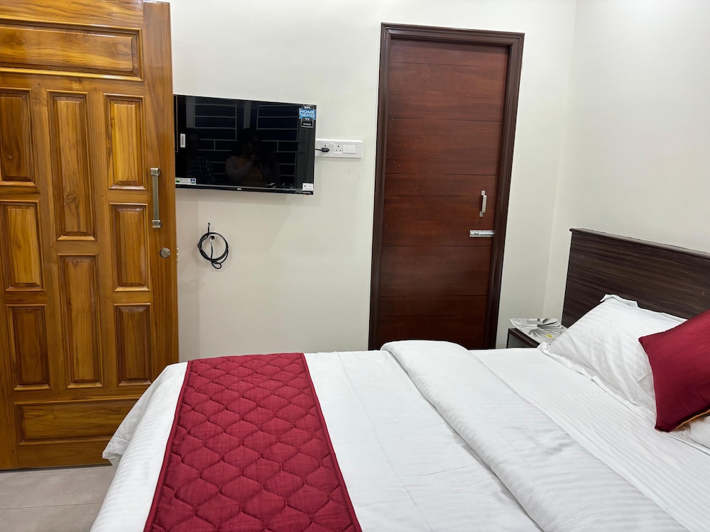 PS ELITE HOME STAY