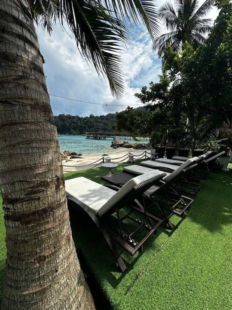 Perhentian Island Coralview Resort