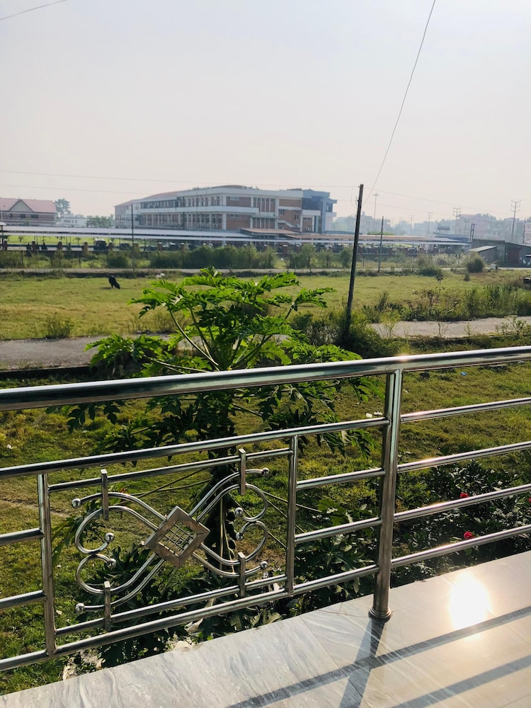 Umananda Hotel and Lodge