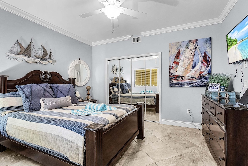 Bella Lago 444 ~ Beautifully Updated Condo Just Across The Street From The Beach! 3 Bedroom Condo by RedAwning