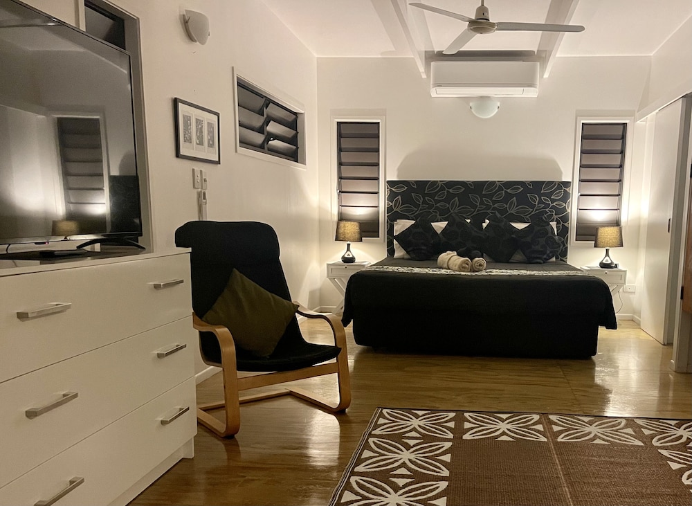 Rarotonga Villas