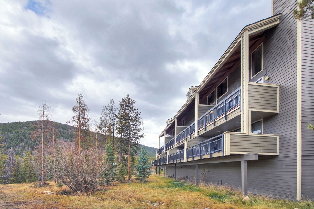 The Pines - Keystone Ski Resort CO Vacation Lodging
