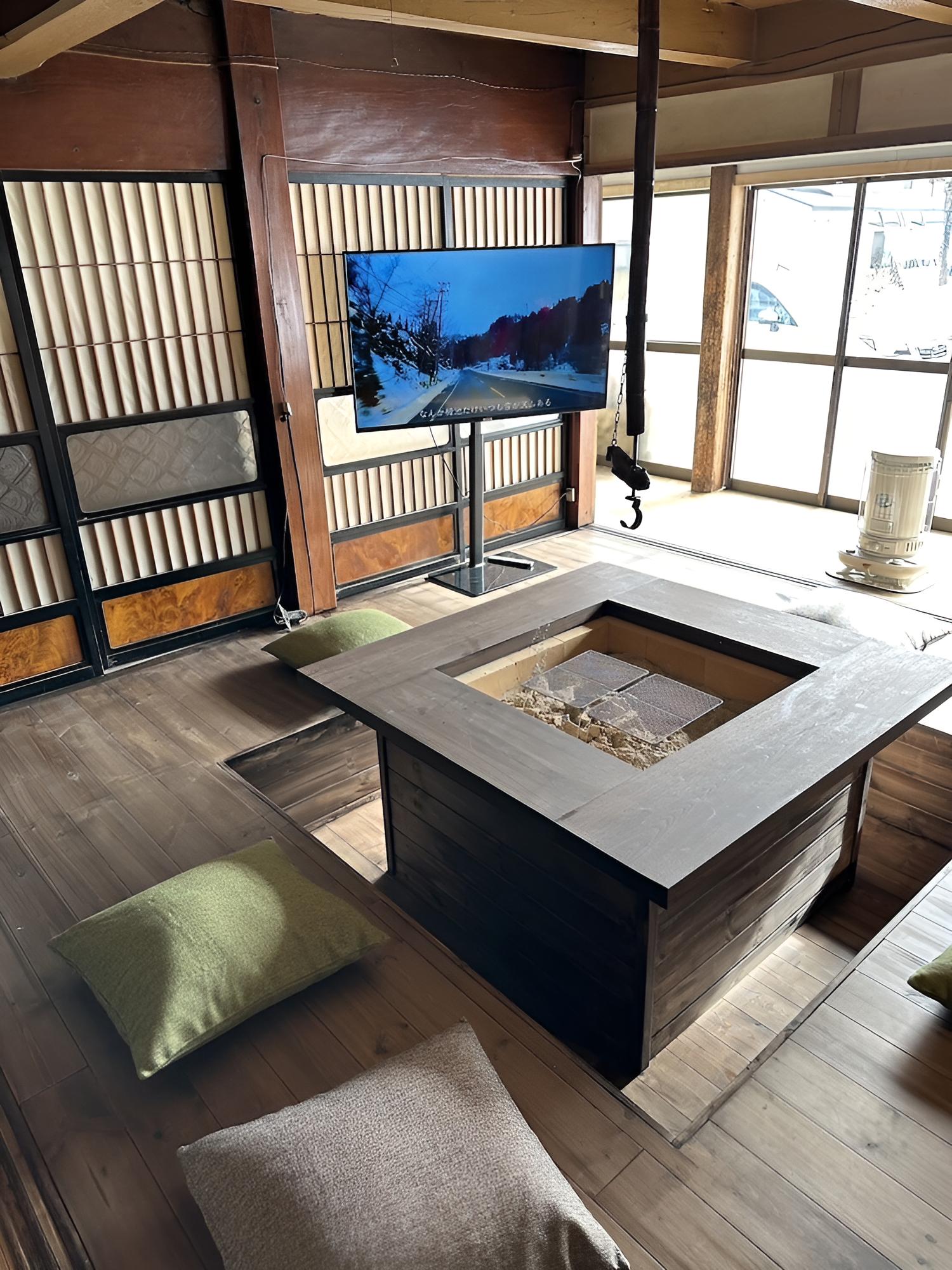 DarkHorse at Hakuba view 2