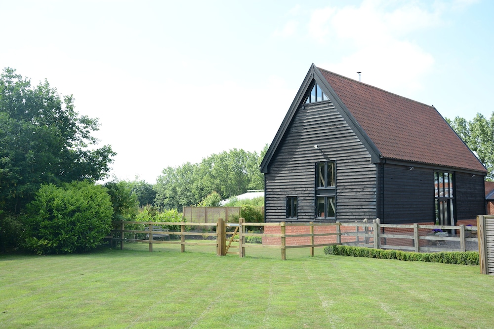 Manor House Barn, Peasenhall