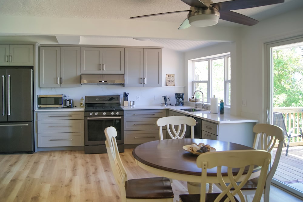 Waterfront Eagle Lake Home w/ Yard & Deck